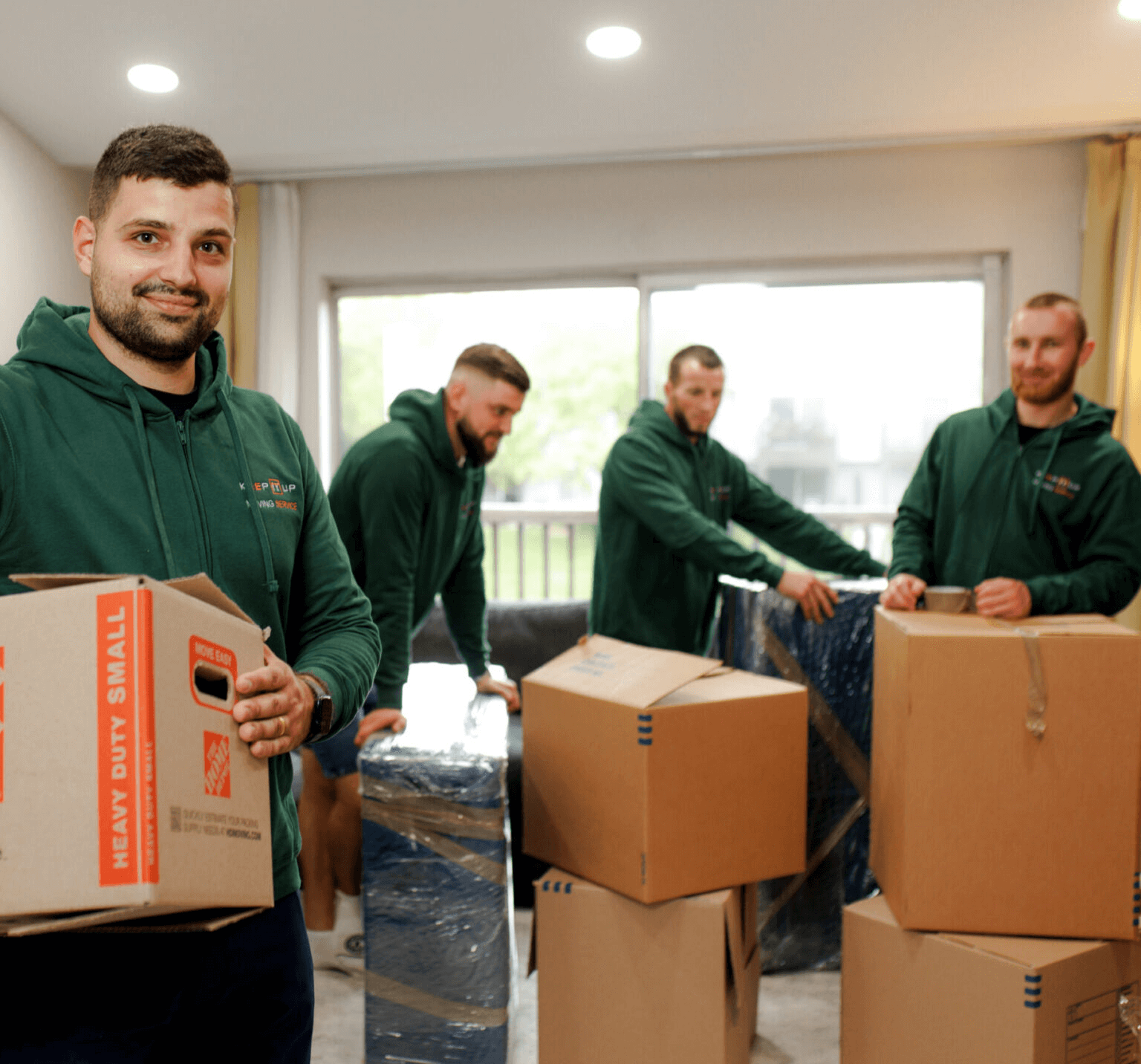 how packers and movers ensure safe handling